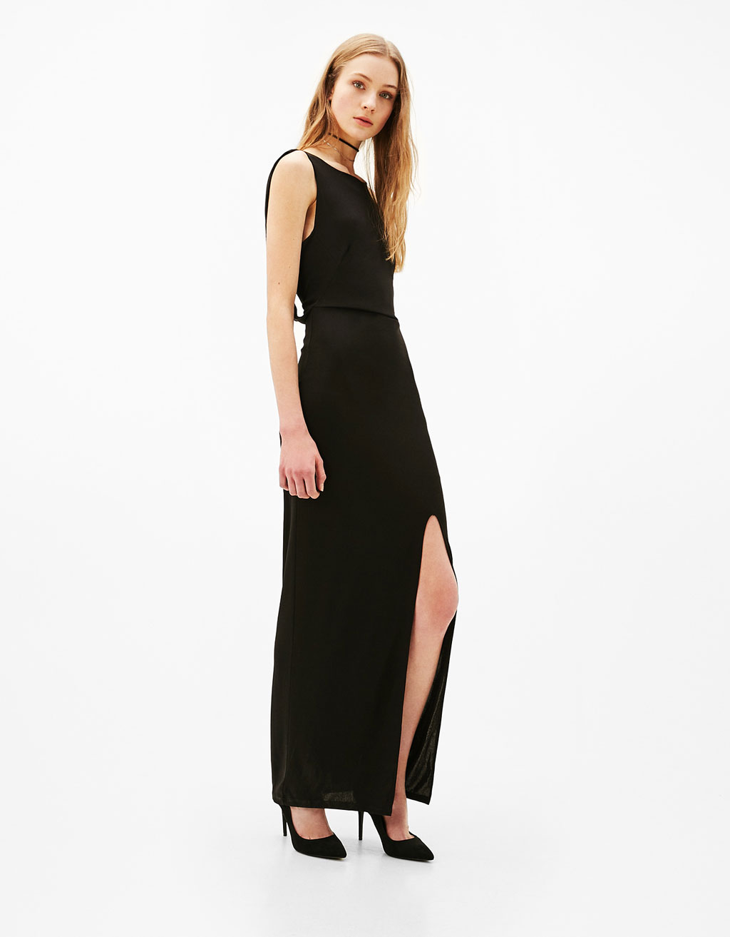 Robe drapée dans le dos